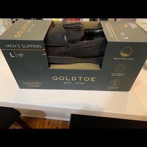 Goldtoe Men’s Slippers